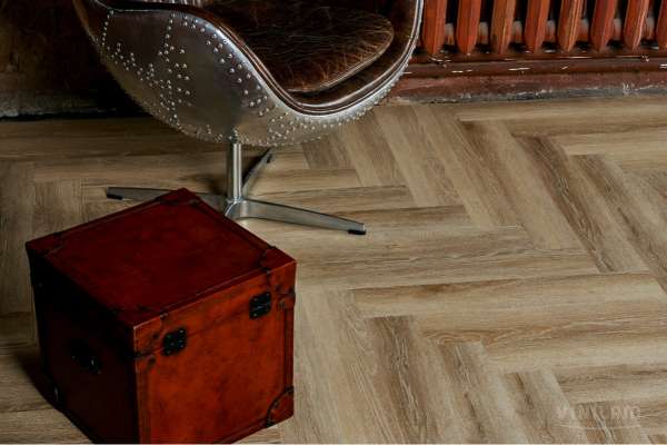 SPC ламинат Vinilam PARQUET Herringbone Классический Паркет IS11166