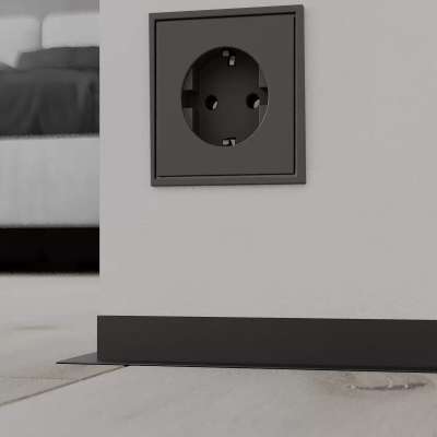 Микро плинтус Лайн С-05.25.3 L-образный чёрный