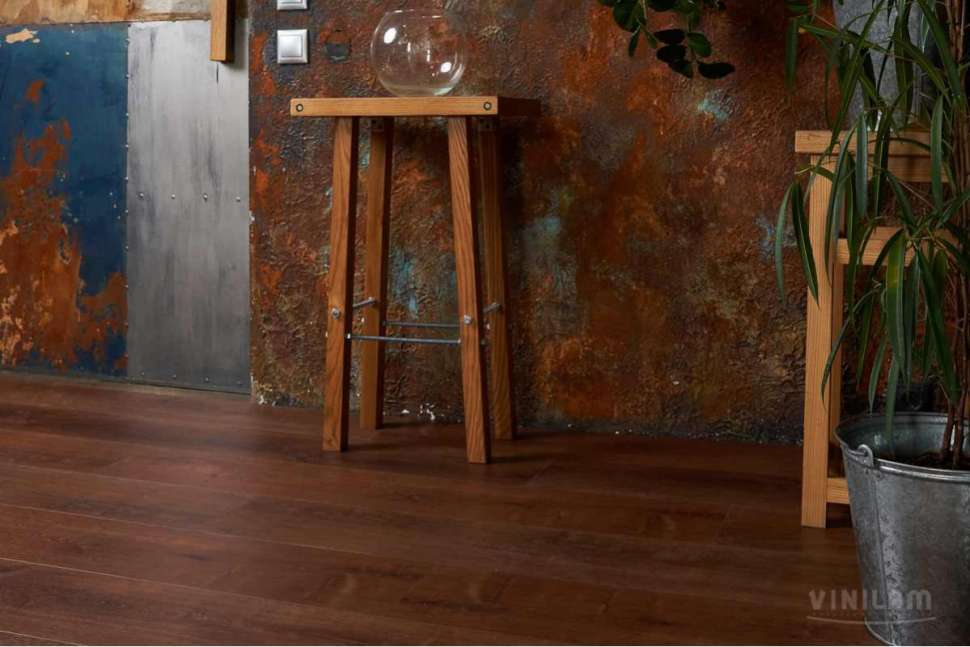 LVT ламинат Vinilam Allure ISOCORE, I967113 Дуб Коричневый купить со скидкой у о